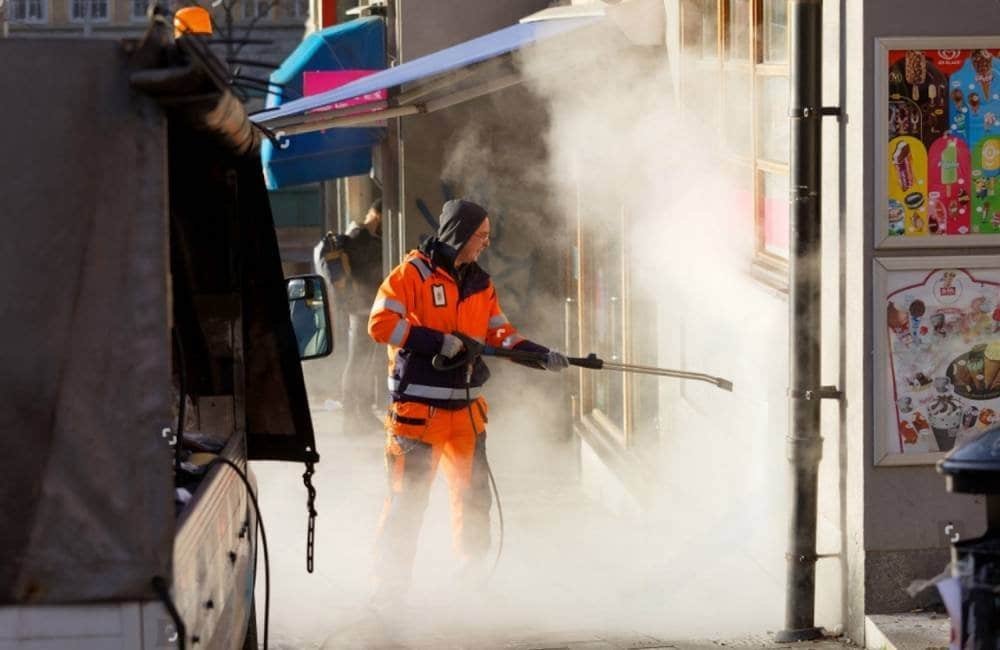 Graffiti Removal in Broadway