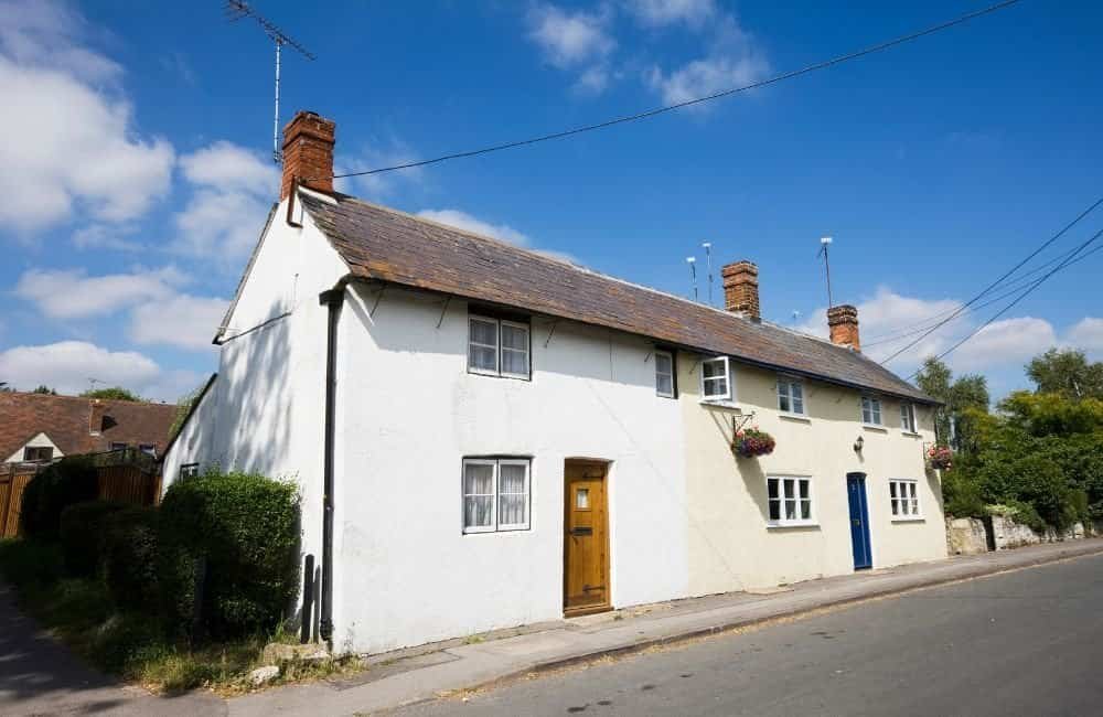 Render Cleaning Services in Cosford Airfield